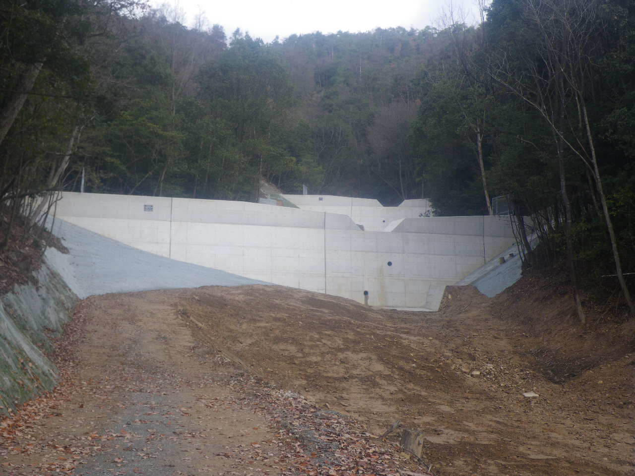 平成26年度　災害関連緊急治山事業　渓間工事　No.25